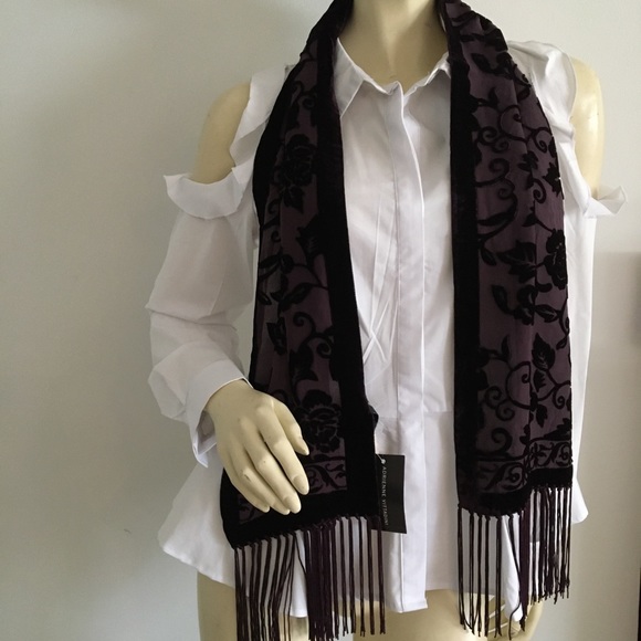 Adrienne vittadini velvet flower fringed scarf - Picture 2 of 5